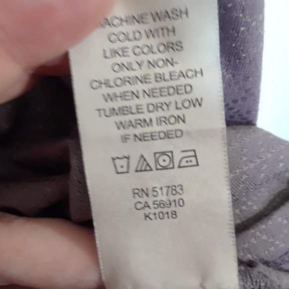 Maurices In Motion Razorback Workout Tank Ladies Size Small - Picture 5 of 5